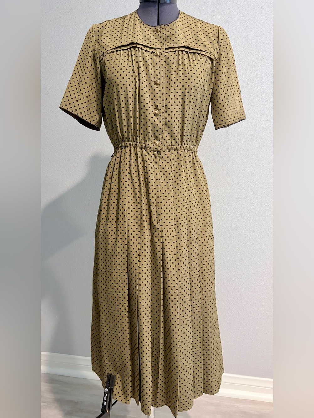 VINTAGE Army Green Polka Dot Midi Dress